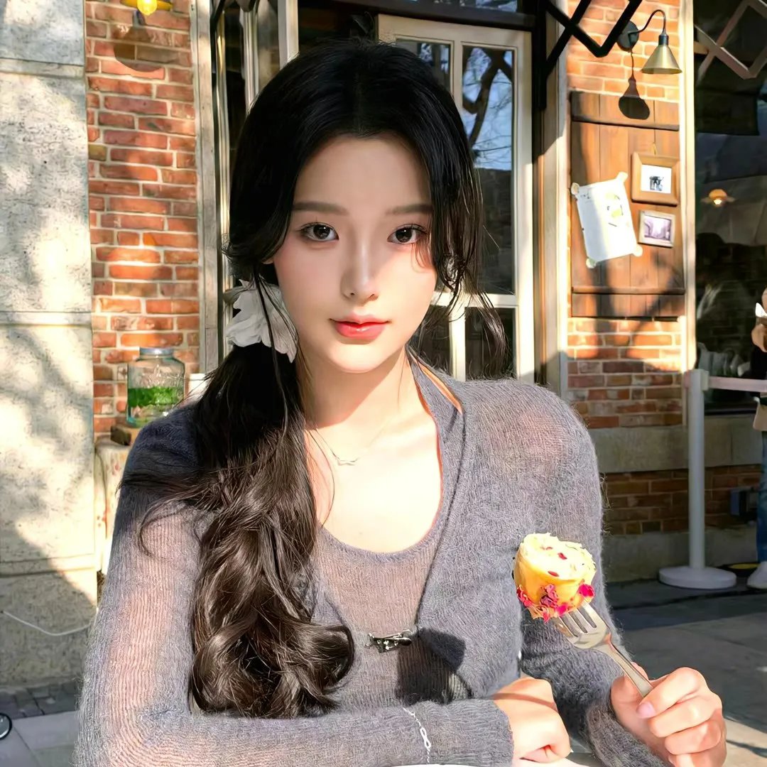 爱长颈鹿的女人